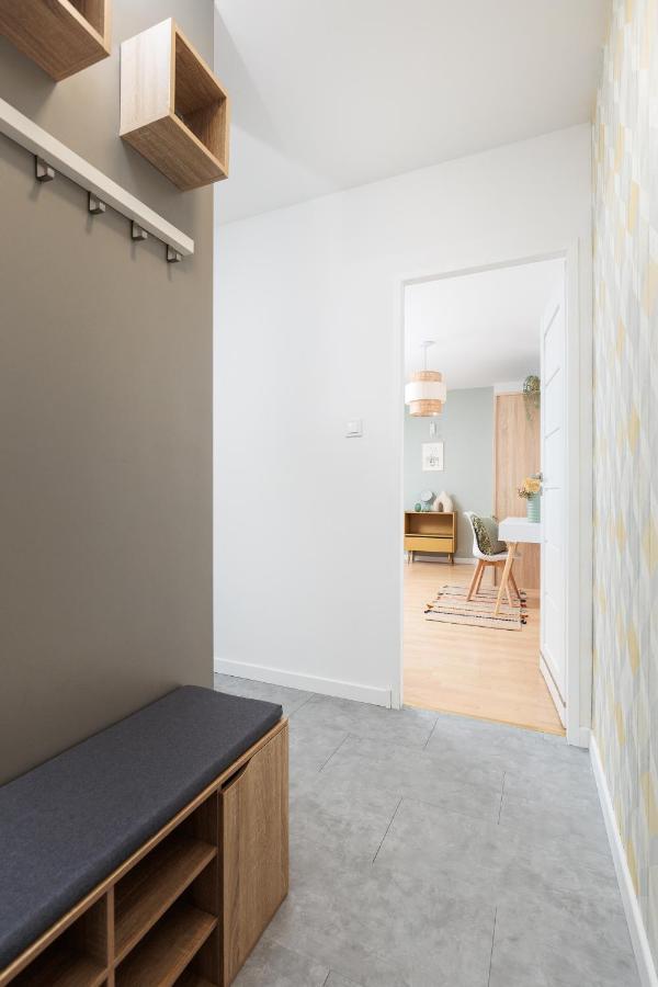 Pastel Grove Suite - By Upstairs Cracóvia Exterior foto